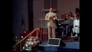 Kathryn Kuhlman with Carlton Pearson [upl. by Atwahs]