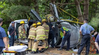 Howe Ave Rollover Extrication Shelton CT 61222 [upl. by Audrey]