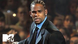 R Kelly  Trapped In The Closet Live MTV Music Awards 2005 [upl. by Northington]