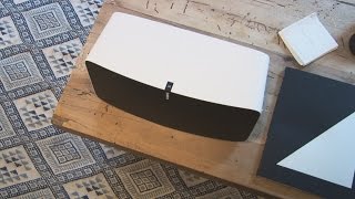 Sonos renouvelle son enceinte Play 5 [upl. by Twedy835]