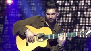 Kendji quot joue de la Guitare quot 7 février 2017 en concert à Marseille [upl. by Raskind]