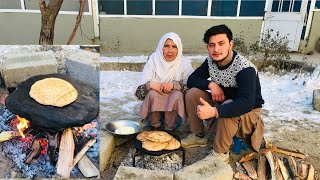 Pathar Pa Roti  The LogLife Food Of Gilgit Baltistan Prepared By My Mummy Using Big Plane Stone [upl. by Estell]