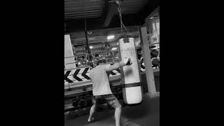 Heavy bag boxing drill Always tackle the target through different engle boxing [upl. by Ecinuahs]