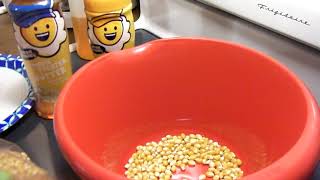 An easy way to pop loose popcorn kernels in the microwave [upl. by Hugues]