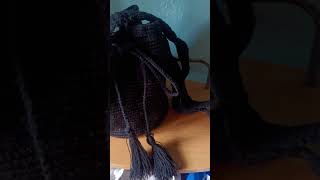 Mochila unicolor tejida en Crochet [upl. by Suhail692]