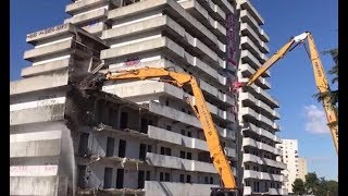 Napoli  A Scampia la demolizione delle Vele di Gomorra 200220 [upl. by Nair]