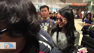 Leehom and wife spotted at Changi Airport [upl. by Elleinahc]