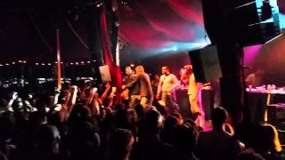 Vald  Shoote un ministre  Live Cabaret Sauvage [upl. by Adrell520]