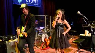 Lindi Ortega  Run Amuck eTown webisode 911 [upl. by Barabas]