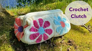 Crochet retro Daisy granny clutch  crochet bag with hidden frame [upl. by Adnah609]