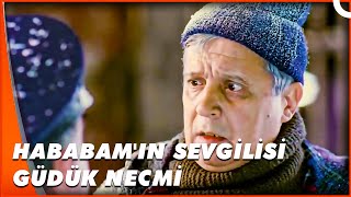 Güdük Necmi Deli Bedrinin Foyasını Ortaya Çıkardı  Hababam Sınıfı Üç Buçuk [upl. by Adiazteb]