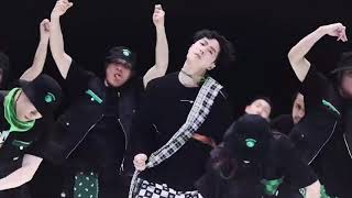 WANG YIBO UNIQDANCE PRACTICE FOR SDC 4 BEHIND SCENES [upl. by Nyledam]