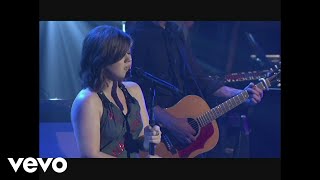 Kelly Clarkson  Because Of You Live Sets on Yahoo Music 2007 [upl. by Roselani753]