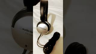 Audio Technica ATH200AV Stereo Headphones musica julioiglesias audiotechnica [upl. by Eelarol]