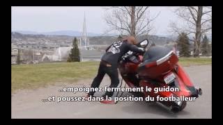 Comment relever une moto tombée [upl. by Let]