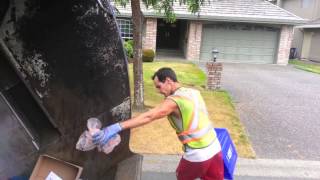 Surreys Strongest Part 3 David Manual Single Stream Recycling Collection Action on a Rearloader [upl. by Yekcim]