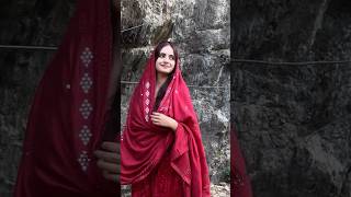 The Beautiful Mateena Rajput Showcases Kashmir’s Charm in Jaanaan 🌸🎶 [upl. by Nahgen]