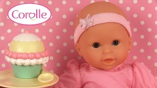 Corolle Poupée Mon Premier Câlin Cupcake Coffret Change et Vêtements Baby Doll Clothes [upl. by Adiam]