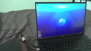 Lubuntu Linux LXQt 0170 Boot from USB Flash 2024 LG gram 16Z90QGAD75F Portable PC Laptop [upl. by Fraze742]