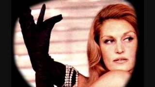 Translation of Ahsan Nas Dalida [upl. by Leavelle]