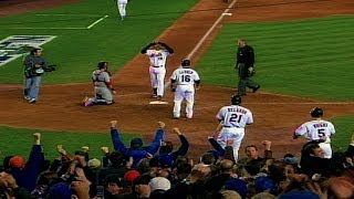 2006 NLCS Gm1 Beltrans tworun blast breaks tie [upl. by Yrek]