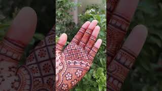 Karwa Chauth special mehndi karwachauth simplemehndi latestmehndi newdesign fronthandmehndi [upl. by Krute]