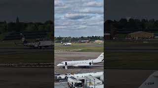 Eintracht Frankfurt liveried Boeing 737800 shorts viralvideo eintrachtfrankfurt planespotter [upl. by Nottus]