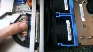 Inside a Dell Poweredge 2850 [upl. by Sola348]