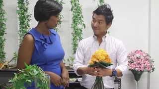 HOWTOVIDEO TYPE OF FOLIAGE FOR FLOWER ARRANGING WITH CELEBRITY INTERIOR DESIGNER CATHY HOBBS [upl. by Euphemie]