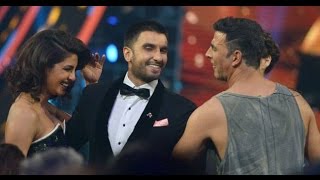 Akshay Kumar Performance in Sony Guild Film Awards 2016 [upl. by Nnaoj250]