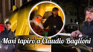 Maxi Tapiro per Claudio Baglioni “bufera tra striscia la notizia e il censore” [upl. by Nowtna775]