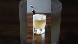 WHISKY SOUR cocktails whisky mixology drink youtube [upl. by Hermione]