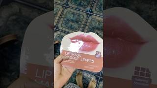 Trying viral lip mask😲 Surya Gayathry viralshorts shorts trendingshorts ytshorts youtube [upl. by Eves]