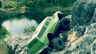 Vaterra Ascender w upgrades and mods rock crawling 4x4 offroad scale RC [upl. by Ledah]