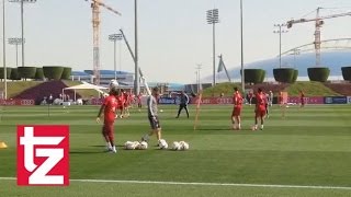 FC Bayern in Doha Training am zweiten Tag  Pep lautstark Costa sortiert Bälle [upl. by Analaj]