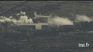 Islande région de Grindavik  centrale géothermique et lagon [upl. by Ayt]