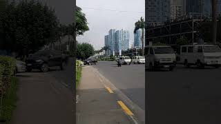 Macapagal Avenue Pasay City walkingtour walkingadventure [upl. by Asimaj]