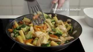 MatSans® Slik lager du Kylling chop suey [upl. by Notsirk]