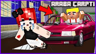 EFEKAN ARABASIYLA ELİFE ÇARPTI ELİF YARALANDI 😱  Minercraft [upl. by Akinek658]