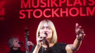 Cajsa Stina Åkerström Fråga Stjärnorna Stockholm Studio4 Radiohuset 161021 [upl. by Roldan]