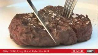 Tilberedning af 300g US RibEye på gasgrill [upl. by Eivod]