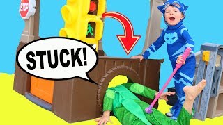 PJ Masks GEKKO STUCK IN PLAYHOUSE Episode with Catboy Playing with Toys [upl. by Corabella]