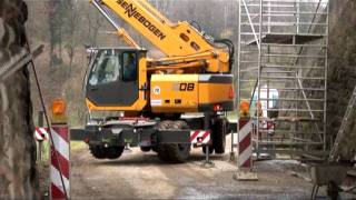 SENNEBOGEN  Lifting works 608 Multicrane with working platform on bridge site [upl. by Pammy]