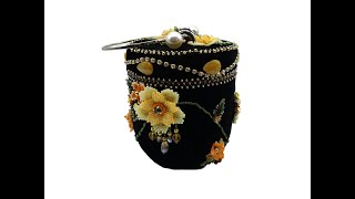 Tasche mit Blumen runde ausgefallene auffallende Handtasche [upl. by Onin]