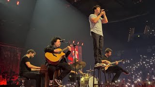 Wincent Weiss  Nur ein Herzschlag entfernt mit Lichtermeer 020623 in Hamburg [upl. by Leslie515]