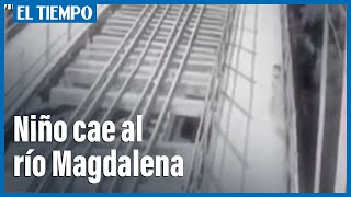 Niño de 5 años murió tras caer al río de el puente que conecta a Flandes y Girardot  El Tiempo [upl. by Imhsar]