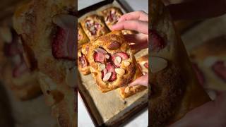 strawberry ‘almond croissant’ puff pastry tarts 🍓🥐 almondcroissant puffpastry [upl. by Flavius]