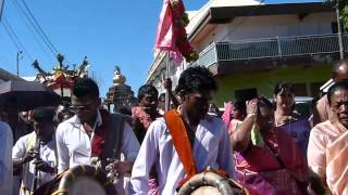 Sittirai Kavadi 2014 Temple Narassima Péroumal SaintPierre [upl. by Haila]