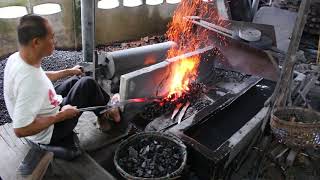 Thai Blacksmith Making Traditional Thai Dhab Swords in Lampang Thailand [upl. by Miner]