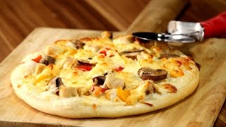 Creamy Chicken and Veg Pizza  Sanjeev Kapoor Khazana [upl. by Ainedrag]